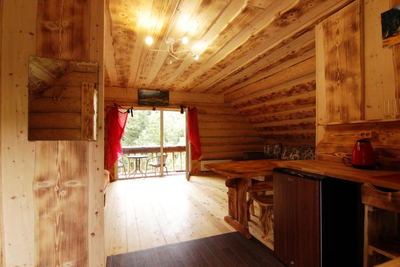 Bungalow In Mauntains With Chan Near The Forest Slavske Exterior photo