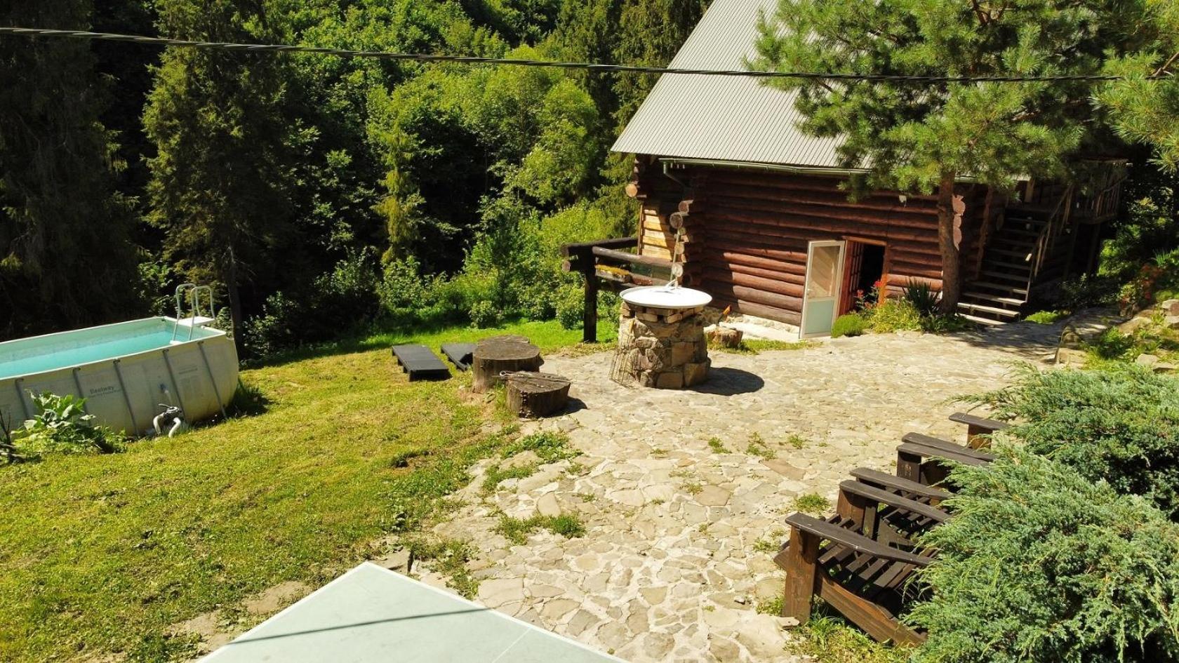 Bungalow In Mauntains With Chan Near The Forest Slavske Exterior photo